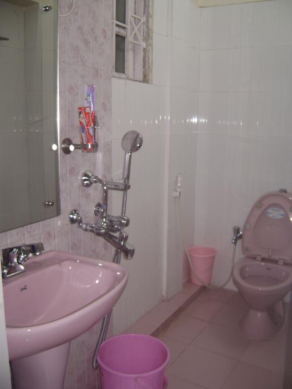 Innra Guest House Calcutta Chambre photo