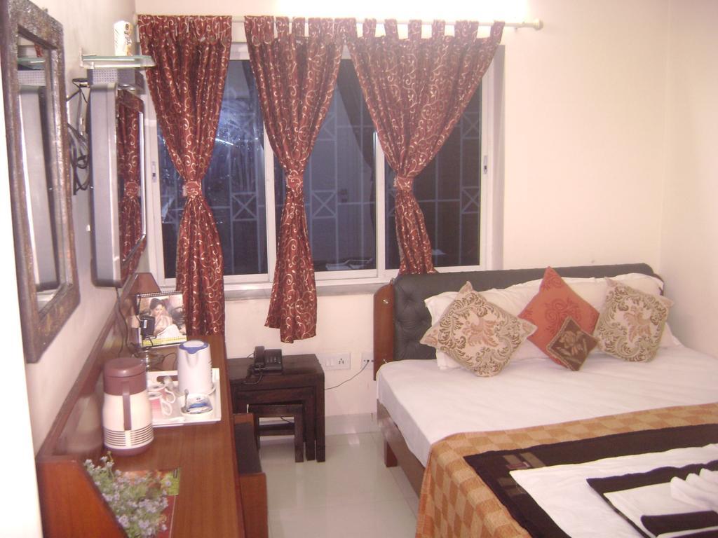 Innra Guest House Calcutta Extérieur photo