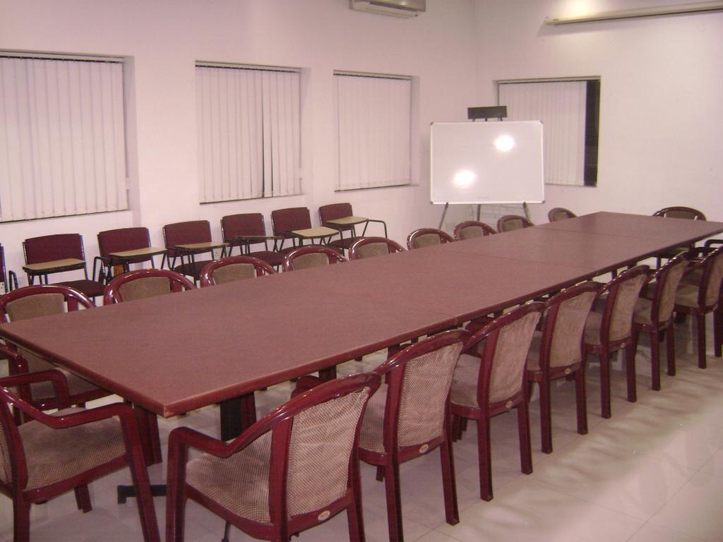 Innra Guest House Calcutta Extérieur photo