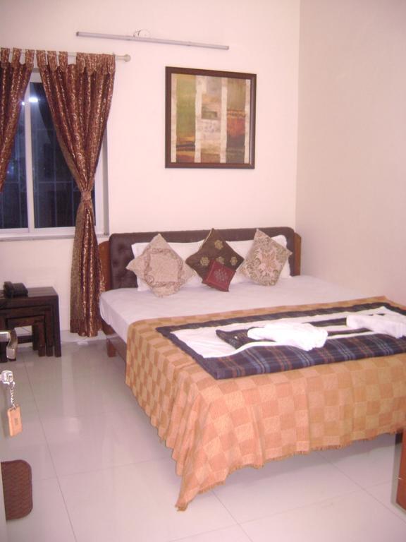 Innra Guest House Calcutta Chambre photo